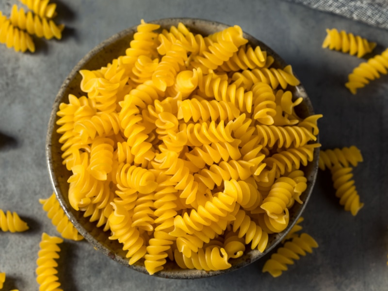 Fusilli Pasta vs Rotini: Contrasting Spiral Pasta Shapes