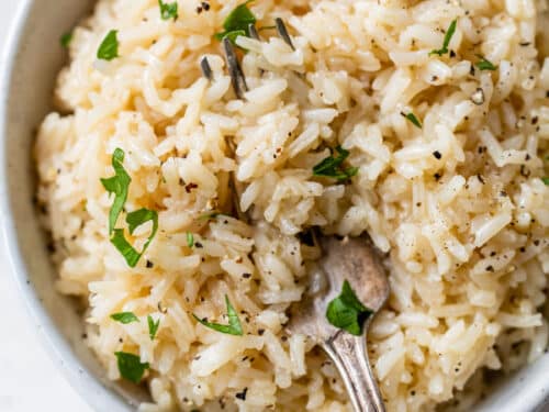 Chicken Broth Rice Cooker: Cooking Rice with Flavorful Broth